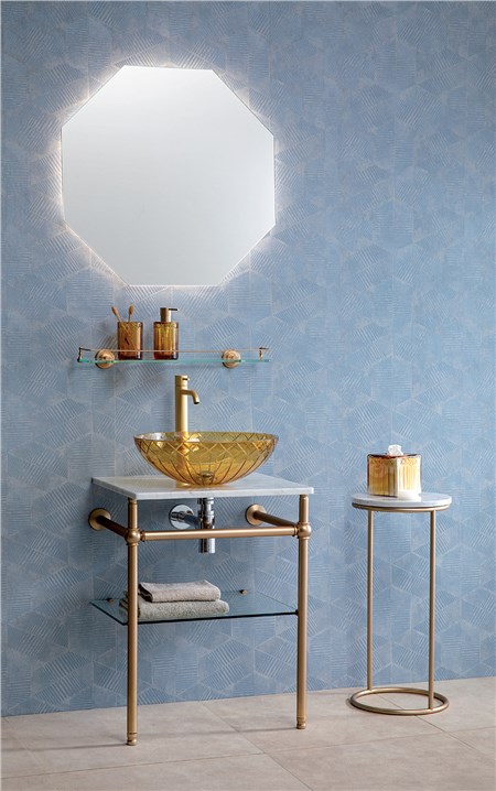 Forme e materiali determinano lo stile accessori bagno